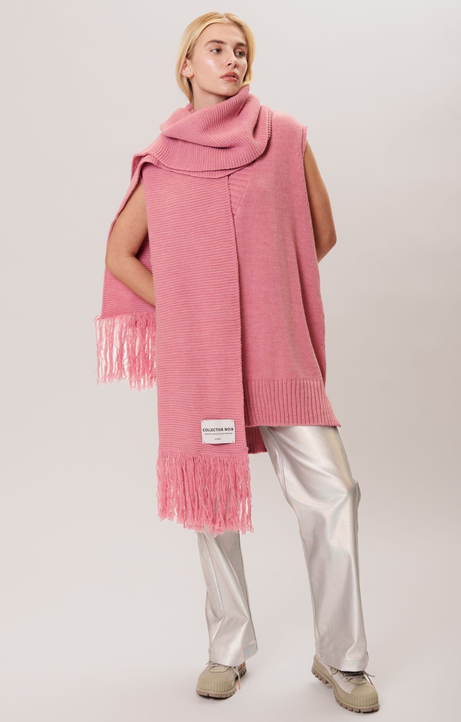 NO4 OVERSIZED SCARF