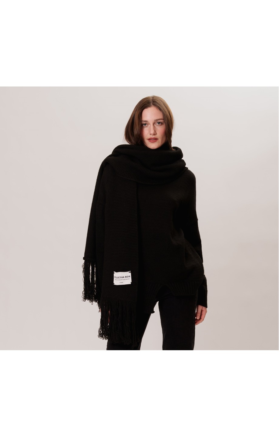 NO4 OVERSIZED SCARF