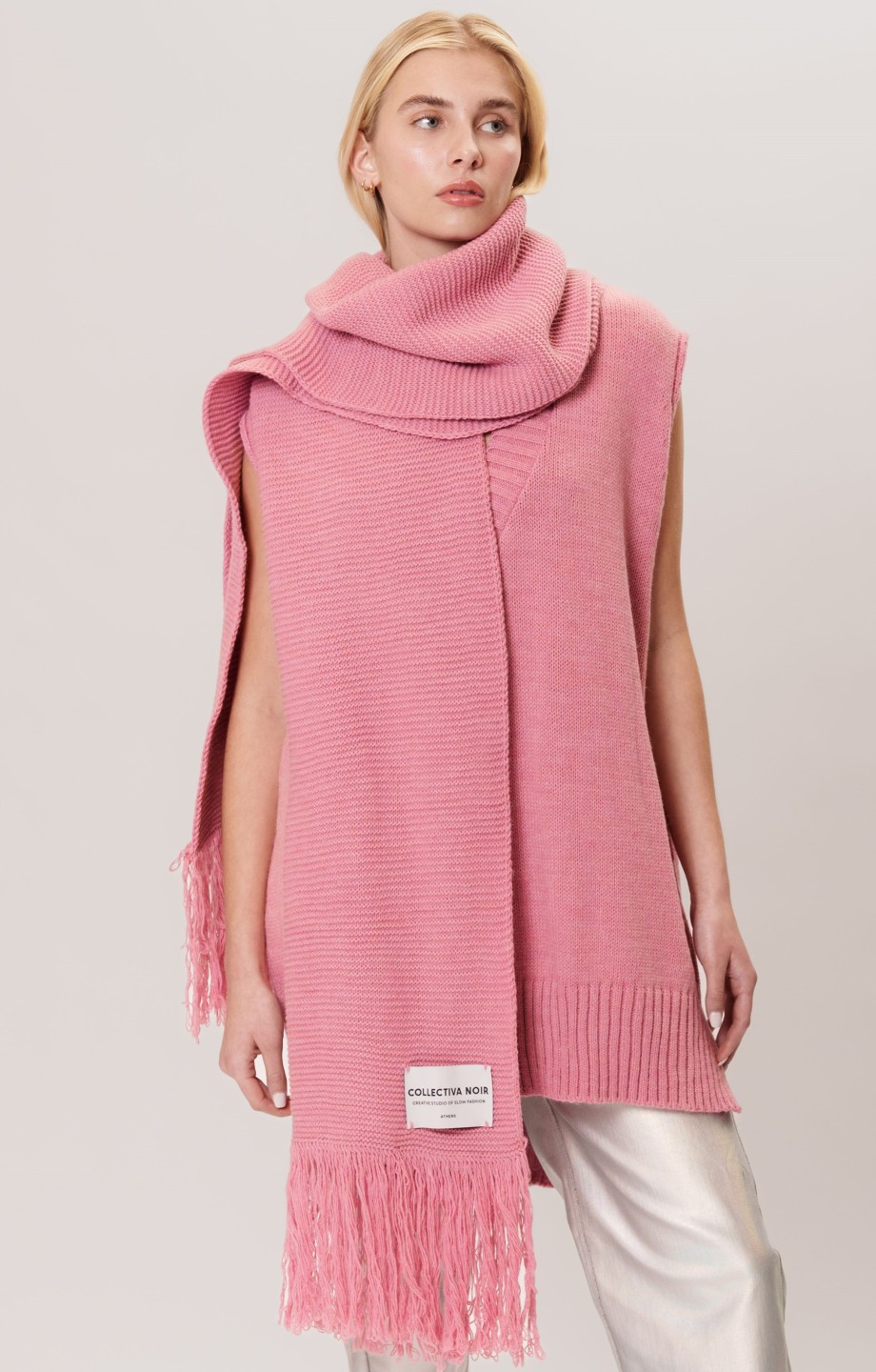 NO4 OVERSIZED SCARF