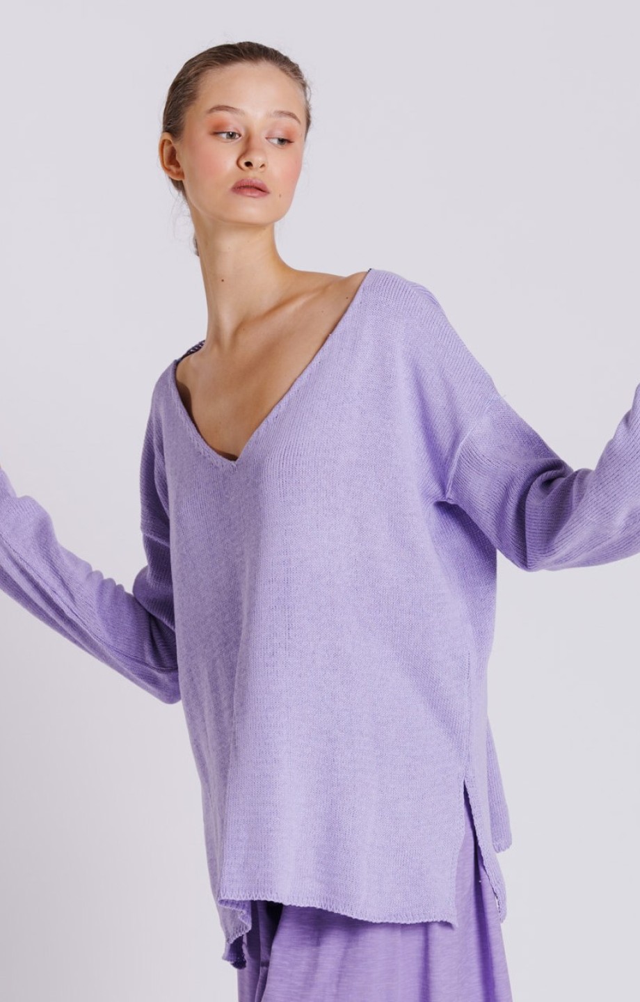 NO5 OVERSIZED TOP