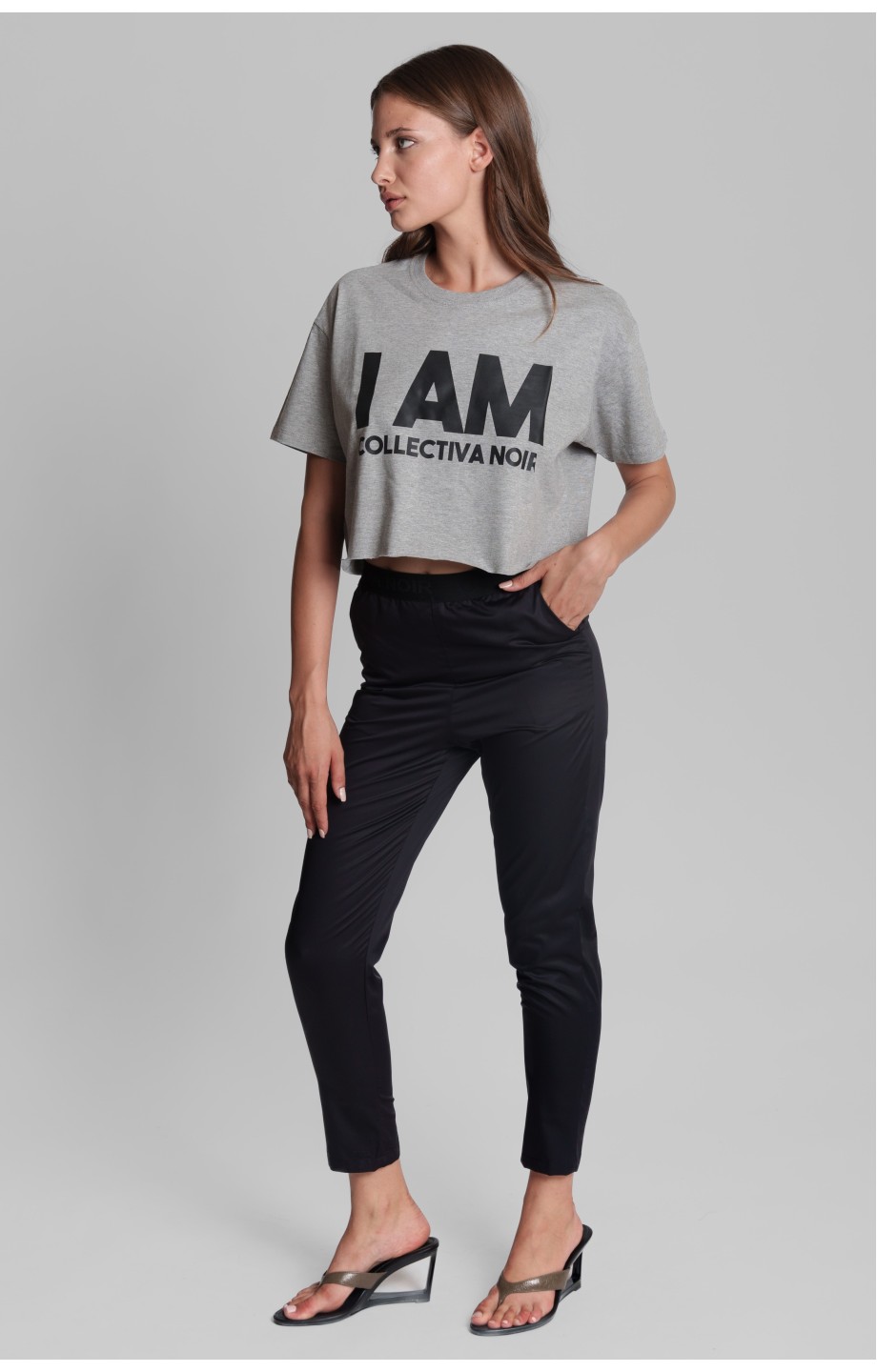 I AM BOLD CROP TEE