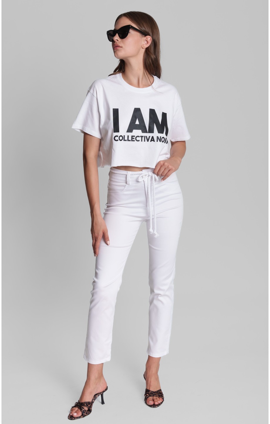 I AM BOLD CROP TEE