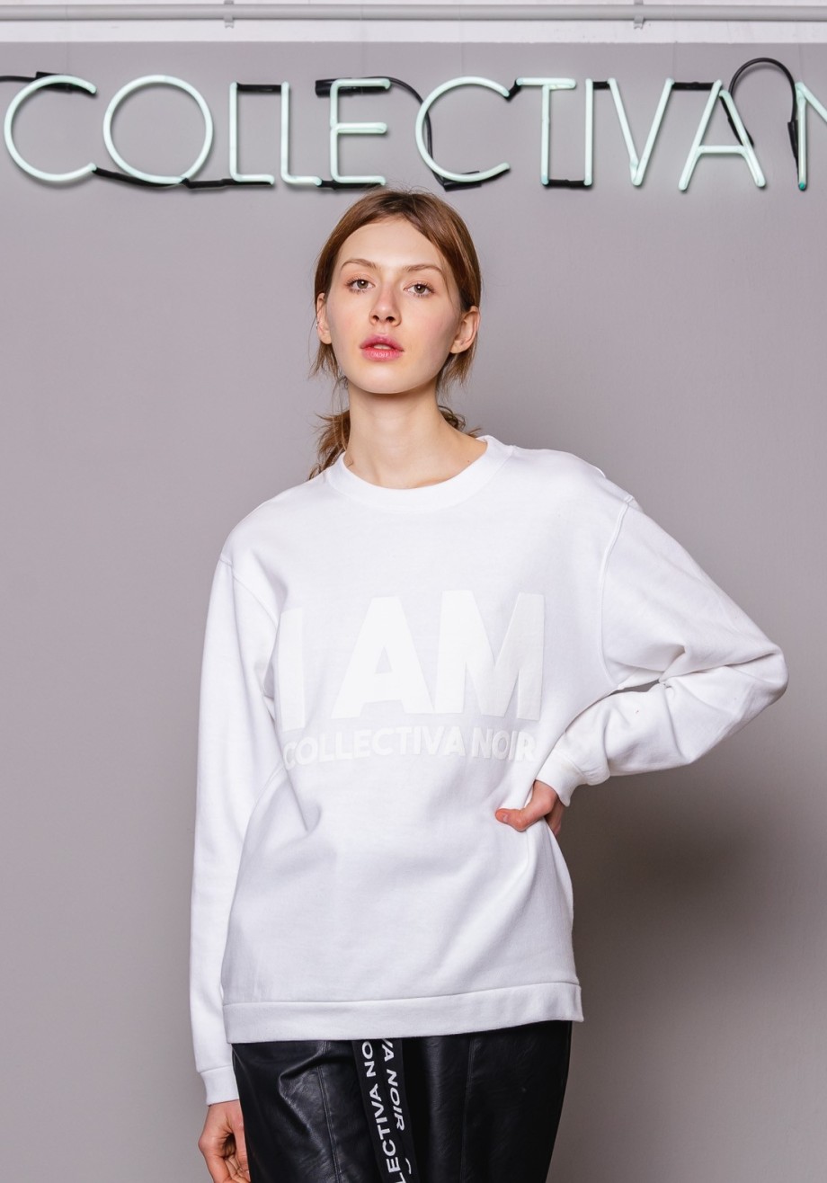 IAM BOLD SWEATSHIRT